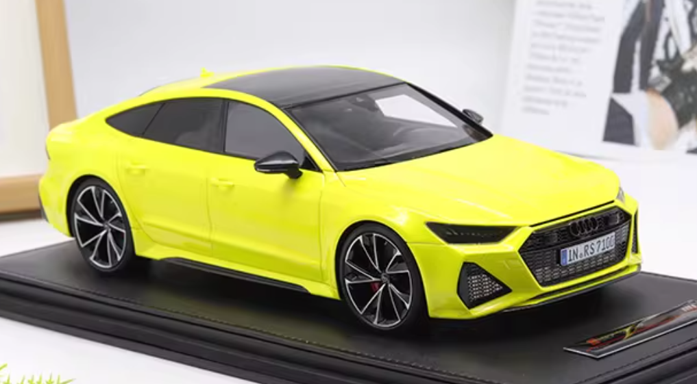 1:18 Audi RS7 2017 Fluorescent Yellow  MOTORHELIX LTD 99PCS ONLY Resin car Model