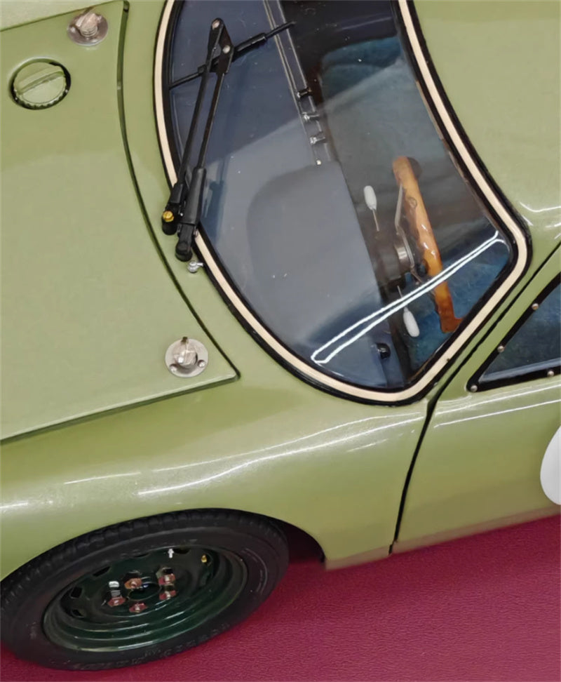 CMC Porsche 904 Carrera GTS Silverstone 1964 #26 Grass green Limited Edition 1000PCS ONLY 1:18 Car Pre-built Model view2