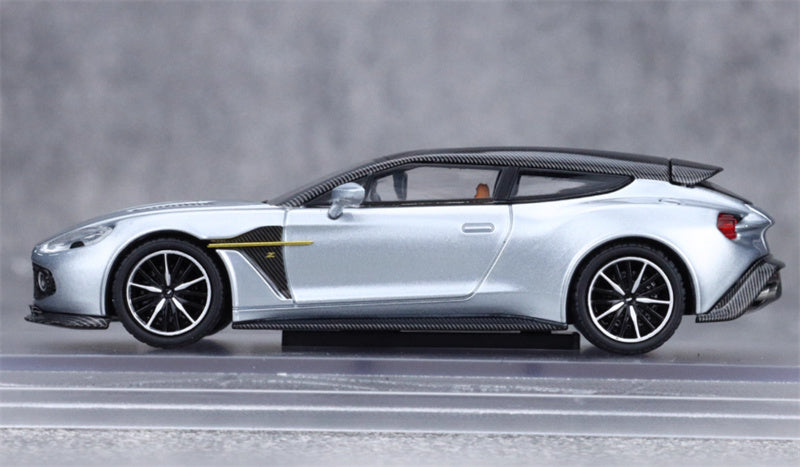 KING MODEL Aston Martin Vanquish Zagato Shooting Brake 2018 silver Limited Edition 999PCS ONLY 1:64 Car Pre-built Model view4
