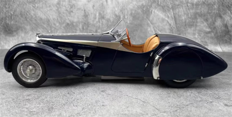 CMC BUGATTI 57SC CORSICA ROADSTER 1938 1:18 Car Pre-built Model view6