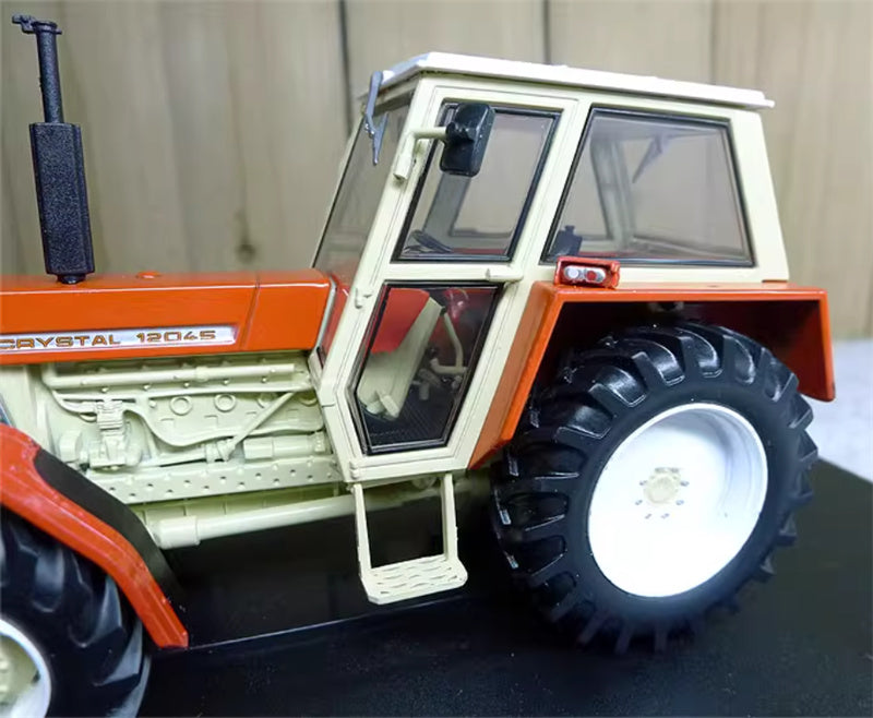 Universal Hobbies Zetor Crystal 12045 agricultural tractor Museum Edition Orange red 1:32 Truck Pre-built Model