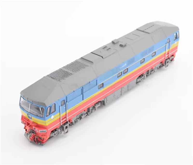 Modimio TEP70 Soviet mainline single diesel locomotive 1:87 Locomotive Pre-built Airliner Model Display view4