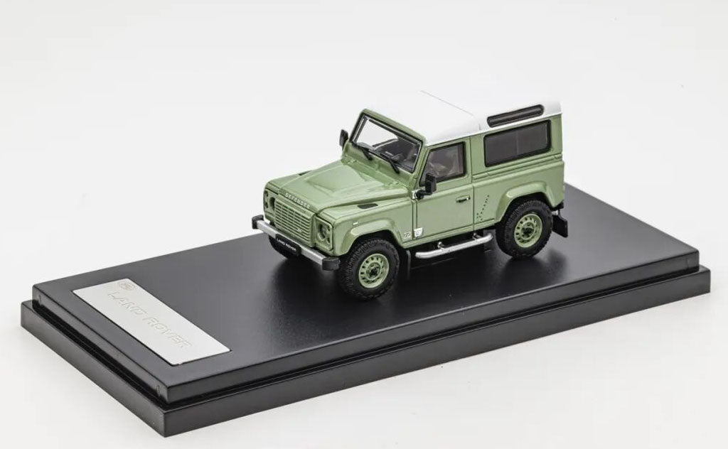 1:64 LCD Land Rover Defender Works V8 70th Edition Green Diecast Model