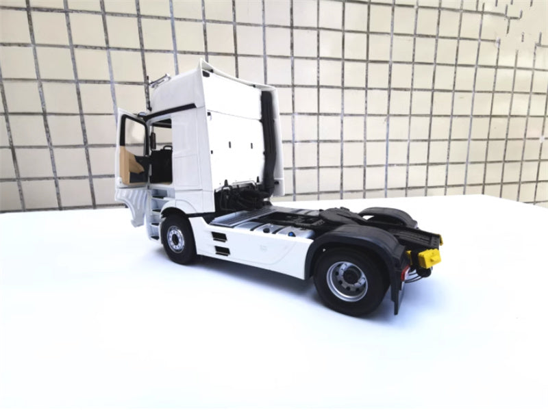 NZG Mercedes Benz ACTROS FH25 GIGASPACE 4X2 Truck Lorry Trailer 1/18 DIECAST Truck Lorry