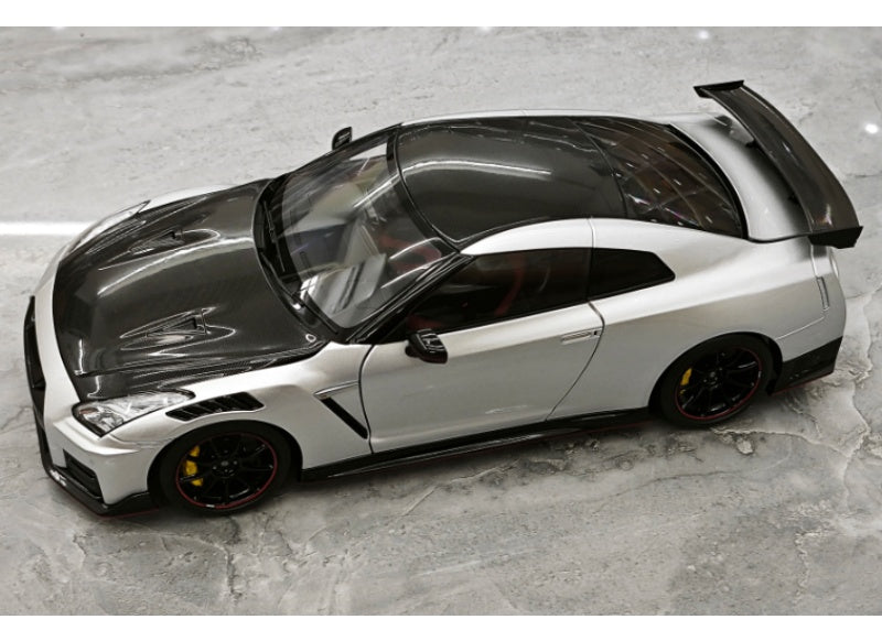 1:18 Nissan GT-R NISMO R35 2022 Ultimate Metal Silver MOTORHELIX Special Edition Limited Edition 699PCS ONLY DIECAST Model