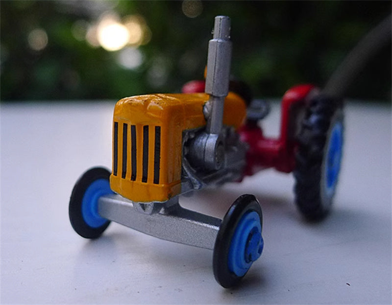 ERTL ALF Thompson's Tractor orange red 1:64 Truck Pre-built Model