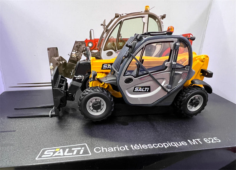 Universal Hobbies Manitou SALTI Chariot Telescopique MT 625 Ginger 1:32 Truck Pre-built Model