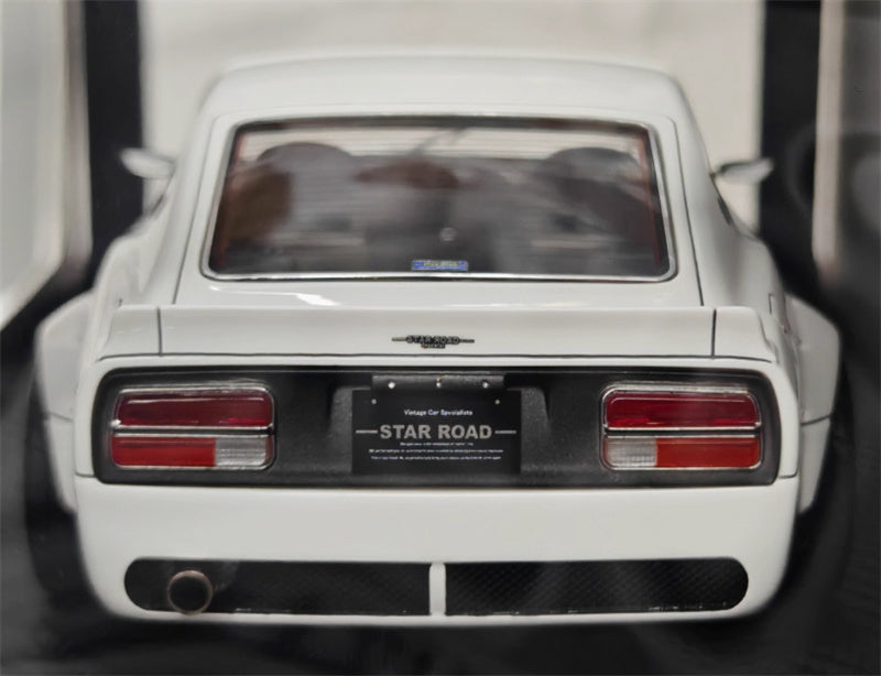 IGNITION MODEL Nissan Fairlady ZS30 STAR ROAD white 1:18 Car Pre-built Model view8