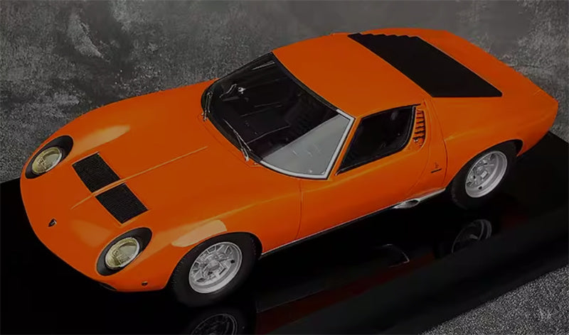 AMALGAM Lamborghini Miura P400 SV orange 1:18 Car Pre-built Model view7