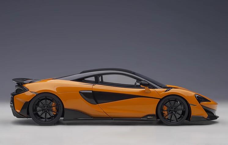 AUTOART McLaren 600LT sports car orange 1:18car Pre-a Model