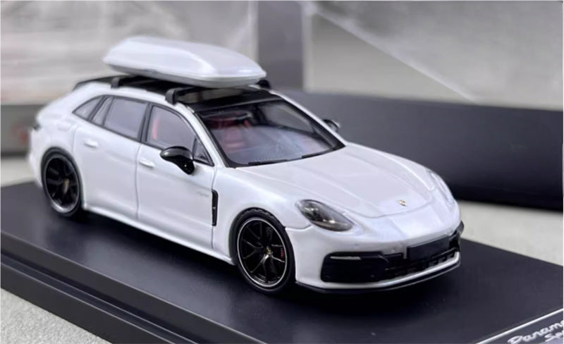 Rhino Model Porsche Panamera Hunting Edition Limited Edition 699PCS ONLY Pearlescent White - Comes with luggage 1:64 Car Pre-built Model view5