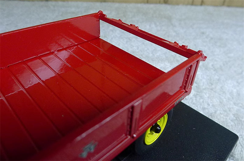Universal Hobbies Massey Ferguson MF 21 3.5 Ton Hydraulic tipping trailer red 1:32 Truck Accessories Pre-built Model