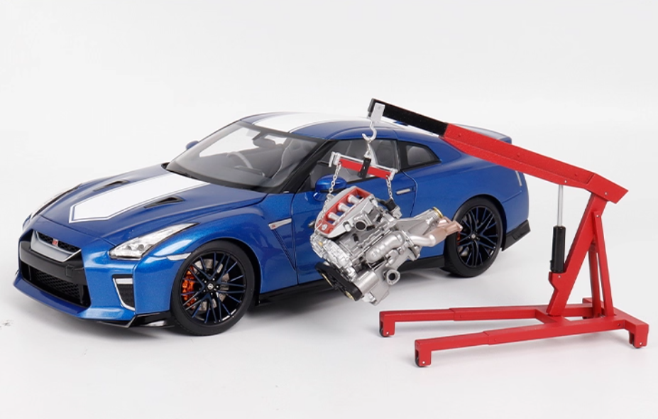 Motorhelix Nissan GTR-R35 50th Anniversary Edition Bayshore Blue Limited Edition 499PCS ONLY 1:18 Car Pre-built Model view8
