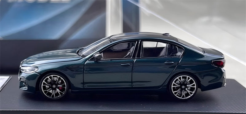 1:64 BMW M5 F90 Isle of Man green MJ Model Limited Edition 999PCS ONLY DIECAST Civil Car Model