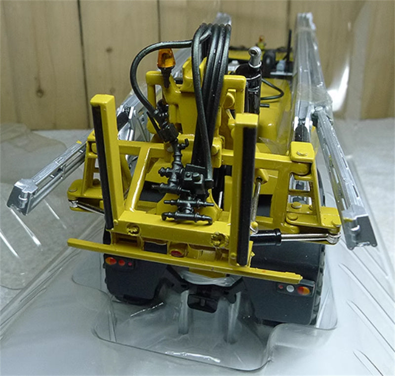 NORSCOT Challenger Rogator 655 New Spray Machine Agricultural Vehicle Yellow 1:32 Truck Pre-built Model