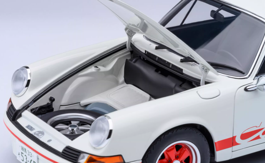 AUTOART Porsche 911 CARRERA 2.7 RS White 1:18 Car Pre-built Model view2