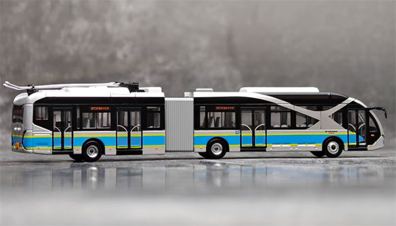 CREATIVE CULTURE BJD-WG180N Beijing Bus BTR3 Youth articulated trolley bus Blue Silver 1:110 Bus Pre-built Model view6