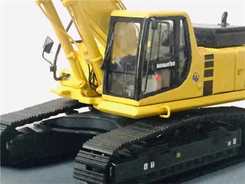 KOMATSU PC450-6 Hydraulic Excavator 1:50 Truck Pre-built Model