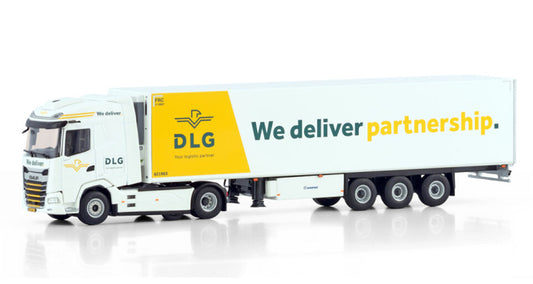 WSI DAF XG 6X2 MIDLIFT AXLE REEFER DLG Logistics 1:50 Model