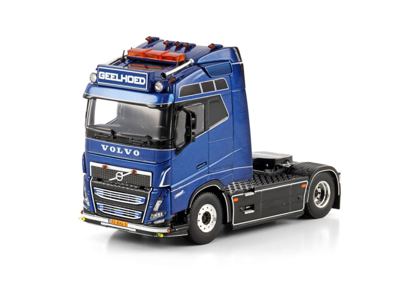WSI VOLVO FH5 GLOBETROTTER 4X2 Geelhoed 1:50 Truck Pre-built Model