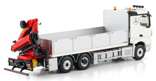 WSI MERCEDES BENZ ACTROS MP5 2.300MM CLASSIC SPACE RIGED FLATBED TRUCK 6X2 TAG AXLE WITH PALFINGER PK 19.001 SLD 5 Premium Line 1:50 Truck Pre-built Model