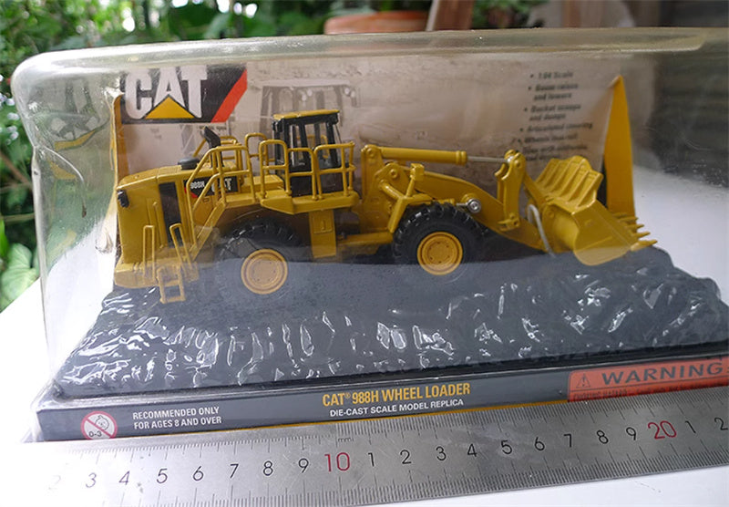 Norscot cat 988H Wheel Loader yellow 1:64 Truck Pre-built Model