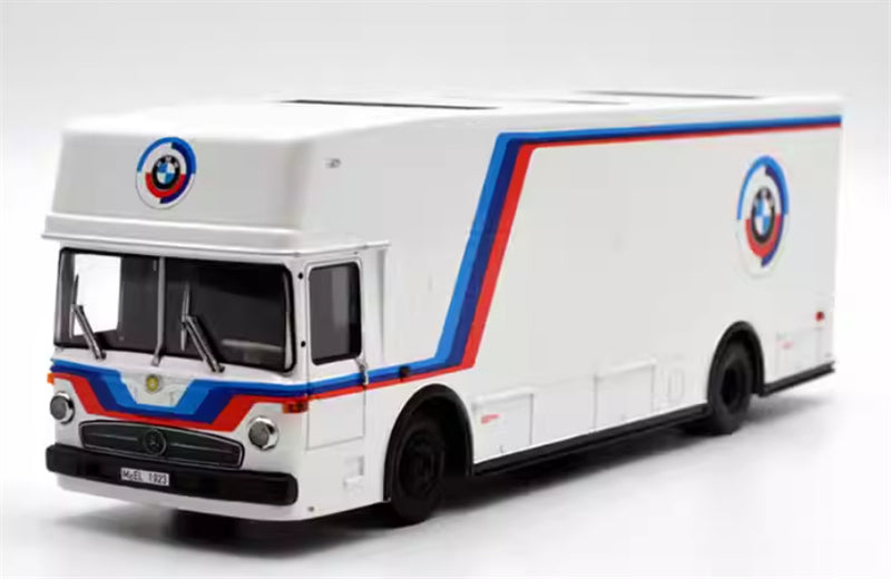 Schuco Renntransporter BMW Motorsport 1:43 Truck Pre-built Model view1