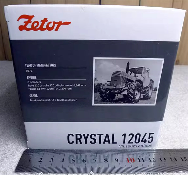 Universal Hobbies Zetor Crystal 12045 agricultural tractor Museum Edition Orange red 1:32 Truck Pre-built Model