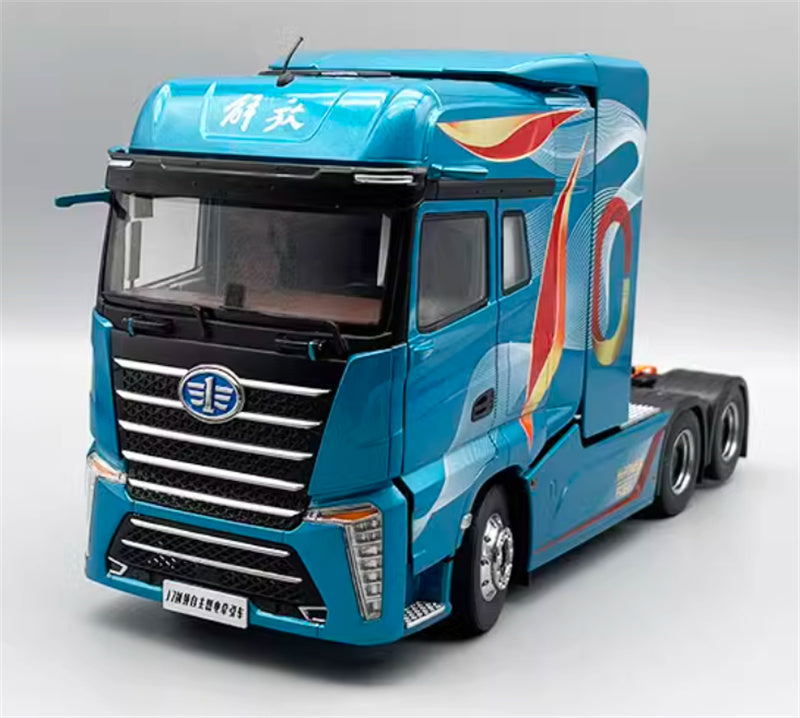 FAW J7 Lantu New Energy Tractor Truck 1:24 Truck Pre-built Model