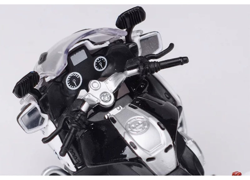 1:18 BMW R1200RT    Maisto Standard Edition Diecast Police Motorcycle Model