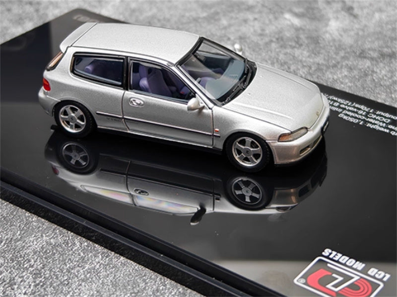 LCD-MODELS Honda Civic SiR II EG6 Fully open silver 1:43 Car Pre-built Model view5