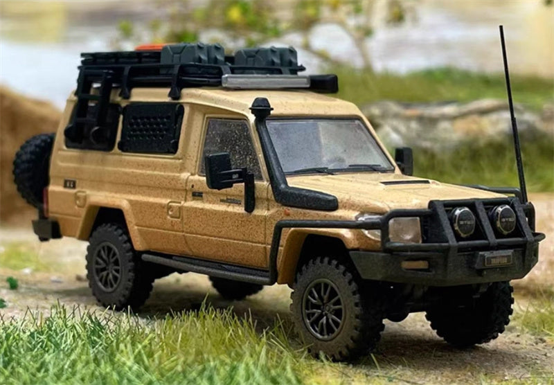 Autobots Models Toyota Land Cruiser LC78 J70 Off road modified version of personnel carrier Light yellow vintage version 1:64 Truck Pre-built Model view5