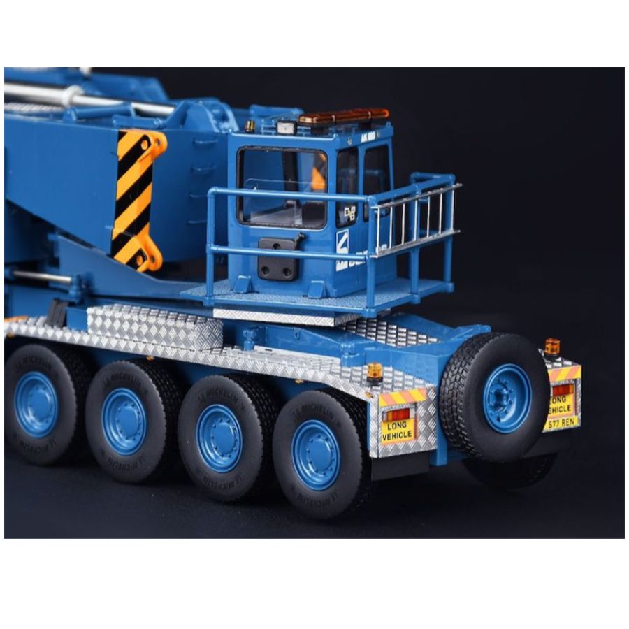 Sarens Gottwald AK 680-3 1200 Ton Crane 1:50 RESIN Truck Lorry