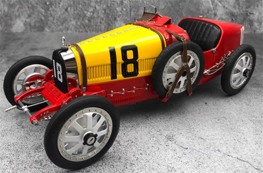 CMC Bugatti Typ 35 GP Nation Colour Project Spanien #18 1924 Limited Edition 2000PCS ONLY 1:18 Car Pre-built Model view1