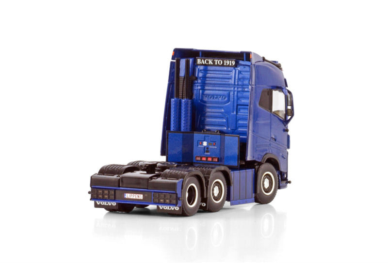WSI VOLVO FH5 GLOBETROTTER 6X2 TWIN STEER Lippens 1:50 Truck Pre-built Model