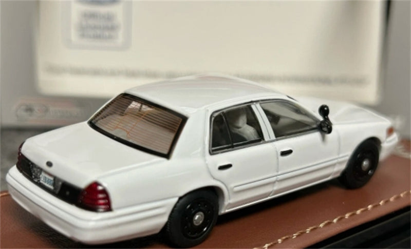 1:64 Ford Crown Victoria White with Black Wheels GOC DIECAST Limited Edition 799pcs ONLY Model