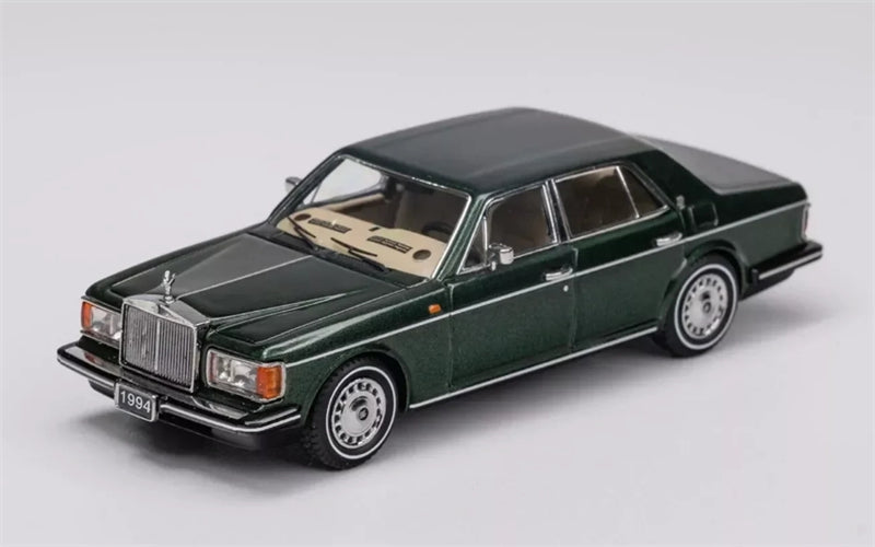 GFCC 1994 Rolls Royce Silver Spur III British Green White waistline Limited Edition LHD 1:64 car Pre-built Model view4