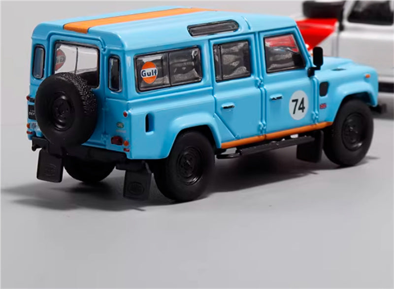 Master Land Rover Defender 110 Gulf Painting Regular Edition 1:64 Car Pre-built Airliner Model Display view2