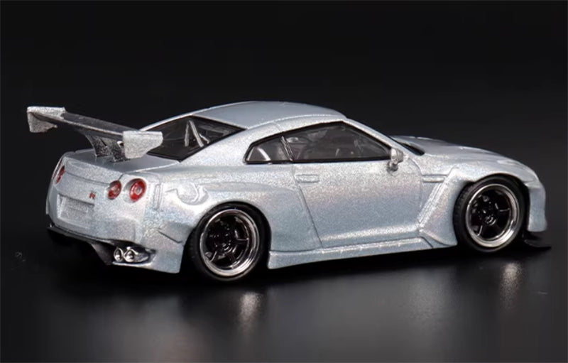 DOT Nissan GT-R R35 Pandem Rocket Bunny Magic Colour white 1:64 Car Pre-built Model