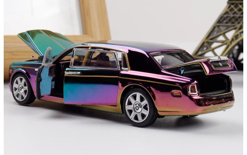1:64 Rolls-Royce Phantom VII Chrome Plated Dragon Edition DCM Limited Edition DIECAST Car Model