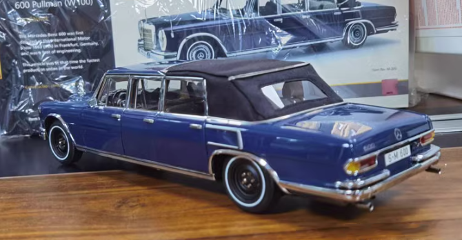 CMC Mercedes Benz 600 Pullman （W 100） blue 1:18car Pre-a Model