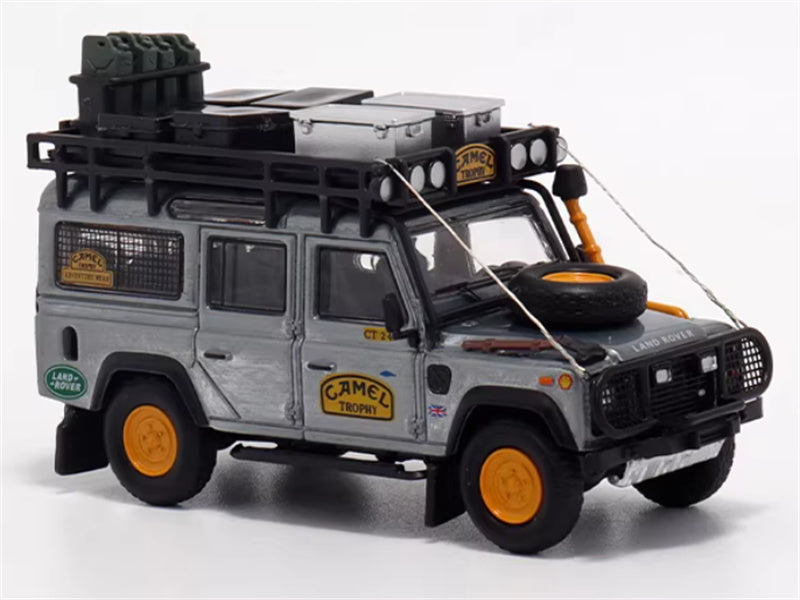 Master Land Rover Defender 110 Camel TROPHY clear varnish version 1:64 Car Pre-built Airliner Model Display view5