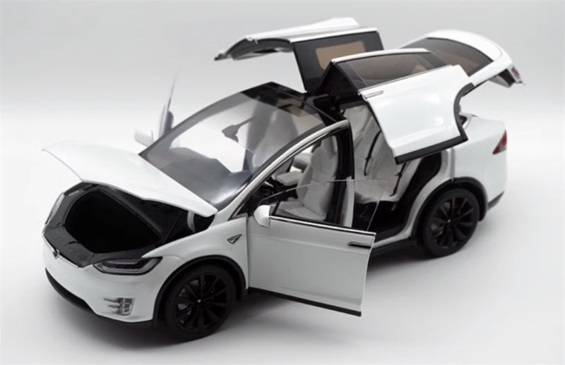TESLA MODEL X pure electric SUV Pearlescent white 1:18 Car Pre-built Model