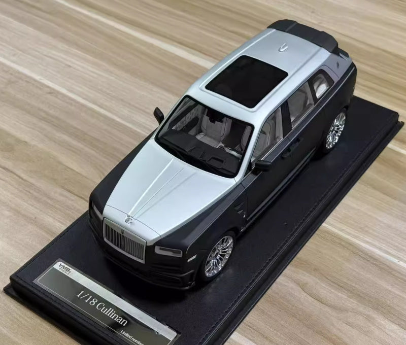 1:18 Rolls Royce Cullinan Matte black silver dual VMB Resin Car Model view1