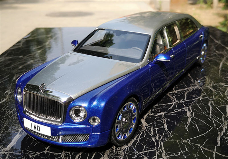 Almost Real BENTLEY Mulsanne Extended Version Silver Blue 1/18 DIECAST CAR