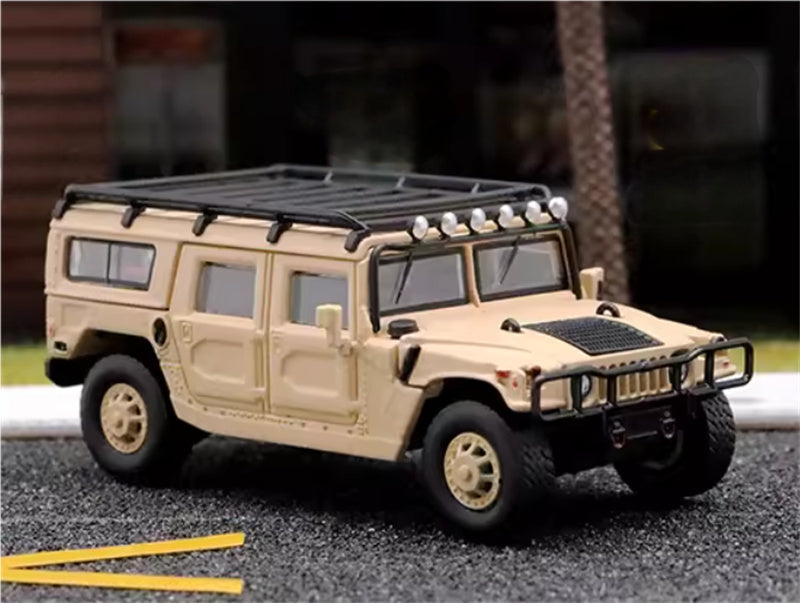 MASTER Hummer H1 off-road vehicle Desert Yellow Civil Edition 1:64 Truck Pre-built Airliner Model Display view3