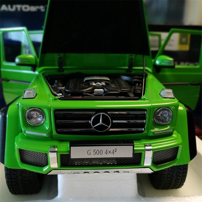 Autoart Mercedes Benz G500 4×4² Green 1/18 DIECAST CAR