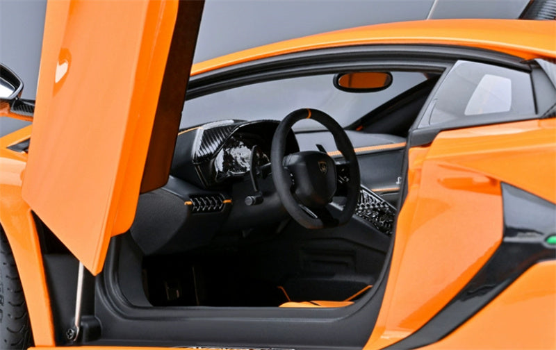 AUTOART Lamborghini Aventador SVJ Orange 1/18 DIECAST car