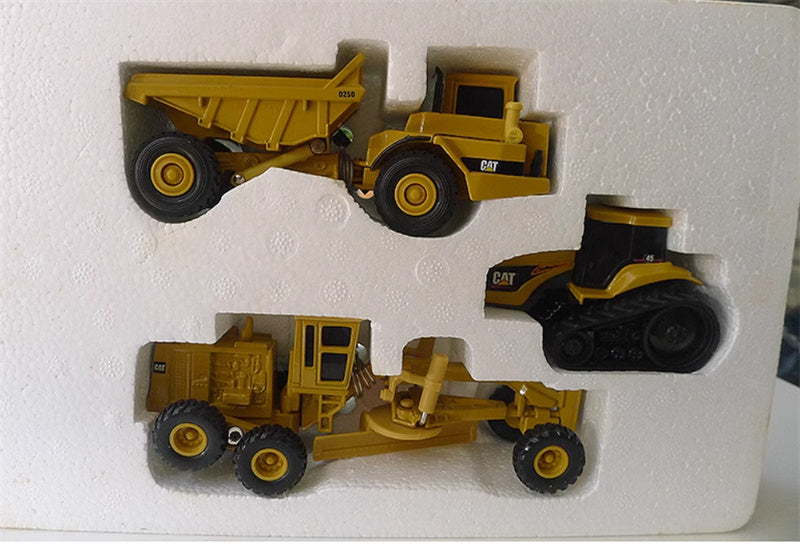 Norscot cat Gift Set ( Challenger 45 Agricultural Tractor/D25D Articulated Truck/12G Motor Grader) 1:64 Truck Pre-built Model