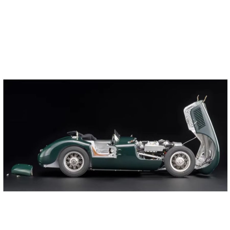 CMC Jaguar C-Type 1952 Classic Car UK Green 1:18 DIECAST Car